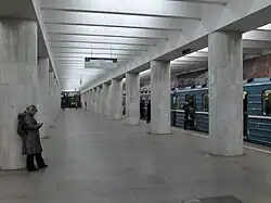 Зал станции