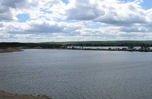 Озеро Коваленки (передний план) и озеро Нагорьевское (задний план)