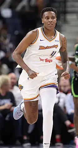 Наташа Мэк в игре за «Финикс Меркури» против «Миннесота Линкс» (25 сентября 2024 года)