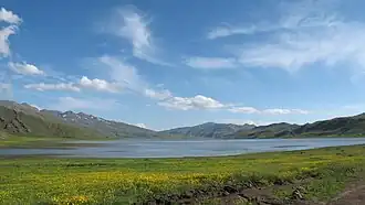 Панорамный вид на озеро Ноур с северного побережья в июне 2010 года