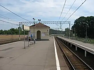 Вид с ныне снесённой платформы в сторону Владимира