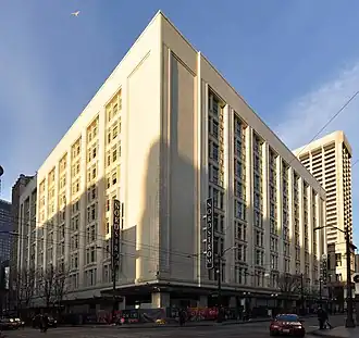 Флагманский универмаг и штаб-квартира в Сиэтле