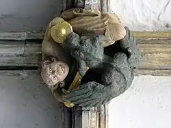 Драконоборец (деталь клуатра)