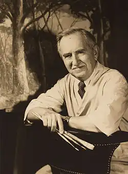 Нудершер в студии Сент-Луиса