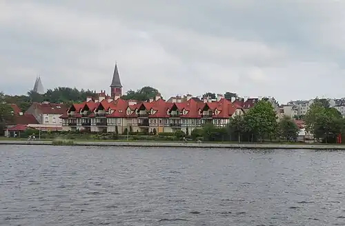 Дома на озере Древензее