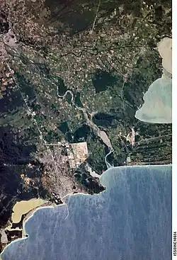 Устье Теуантепека и город Салина-Крус