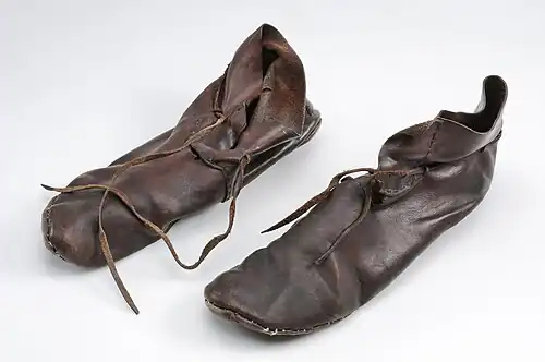 Кожаная обувь, реконструкция