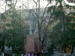 Памятник В. И. Ленину