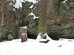 Пещерный храм Девы Марии Лурдской