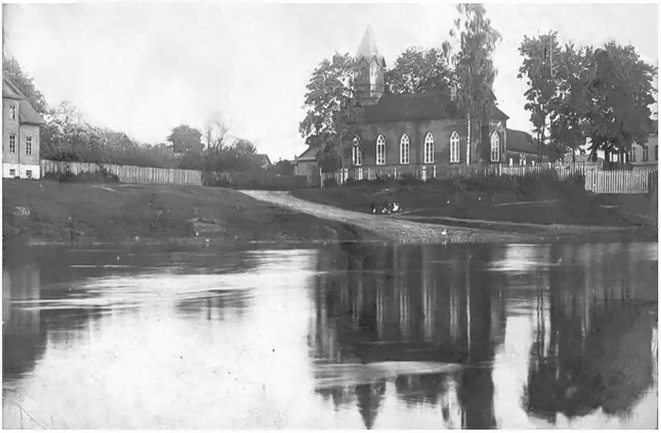 Вид на кирху со стороны реки, 1900-е