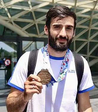 Орхан Асланов с золотой медалью чемпионата мира 2024 года в Кобе