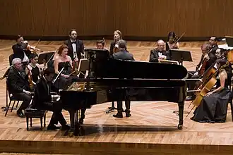 Абдиэль Васкес (фортепиано) и Камерный оркестр изящных искусств под управлением Хосе Луиса Кастильо, 5.10.2018