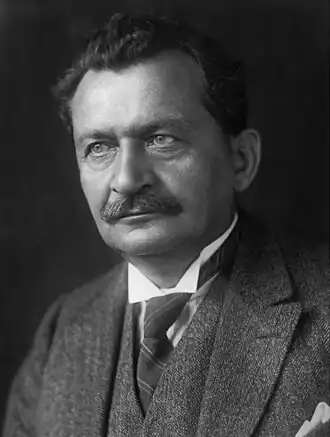 Отто Вельс в 1924 году