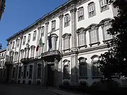 Палаццо Кузани, Милан