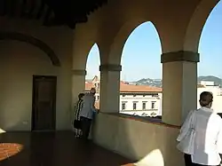 Верхняя лоджия