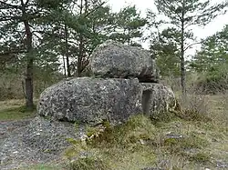 Дольмен Пер-д’Эрмаль