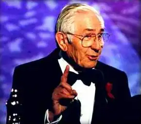 Петро Влахос получает свою вторую премию «Оскар», 1993