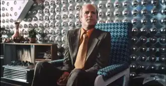 Филип Стоун в фильме «Заводной апельсин»