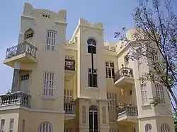 Дом на ул. Нахалат-Биньямин №8