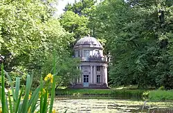 Английский павильон (Чайный домик). 1780. Архитектор И. Д. Шаде