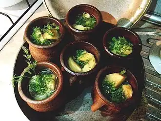 Пити в питишницах