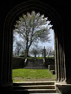 Арка у часовни Святого Никодима