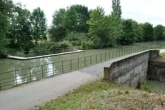 Водный мост Рьёмори