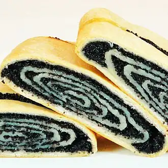 Рулет с маком