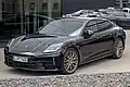 Porsche Panamera 976