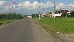 Коттеджная часть посёлка. Ул. Центральная, поворот на ул. Железнодорожная