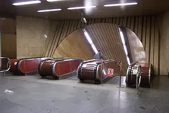 Эскалаторы