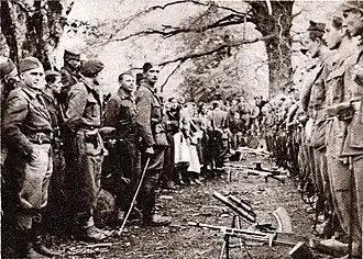 1-я Чехословацкая бригада «Ян Жижка» во время речи заместителя командира 6-го Славонского корпуса Богдана Црнобрни[серб.], 1944 год