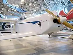 Оригинальный Rutan Quickie с двигателем Orion мощностью 18 лс.