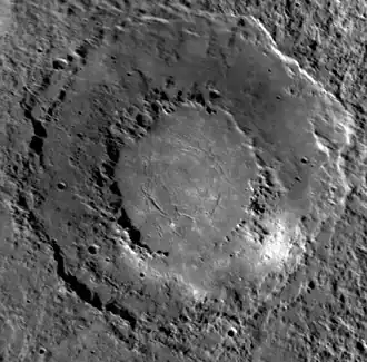 Кратер Рахманинов, снятый орбитальной станцией MESSENGER