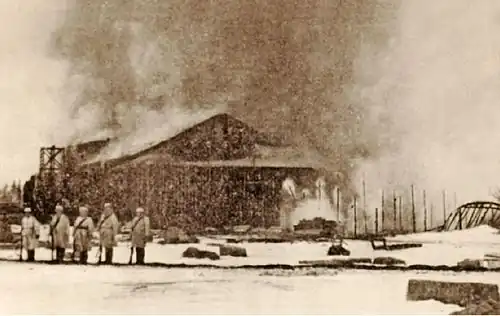 Горящий вокзал Рауту, 1918 год