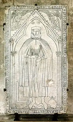 Надгробная плита Гюга Либержье в северном трансепте