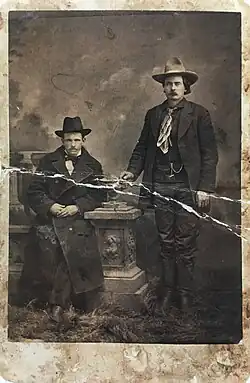 Джеймс Долан и Боб Олинджер (ок. 1879)