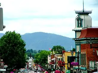 Улица Пренсипаль, Гранби