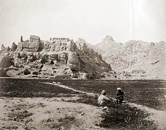 Фотография 1881 г., показывающая цитадель Старого Кандагара в руинах