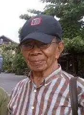 Лауреат 2017 года поэт Русли Марзуки Сариа (Индонезия)