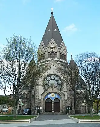 Общий вид храма