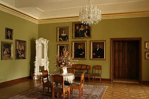 Бидермайеровский салон