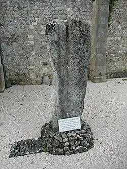 Менгир Перо-Итто