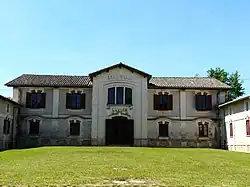 Винный склад замка Лардимари