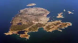 Остров Сен-Пьер c высоты птичьего полёта