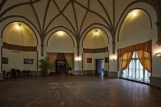 Большой зал