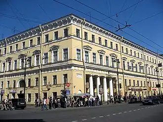 Общий вид здания