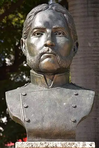 Бюст Тимотео Огандо в Парке Независимости (Санто-Доминго, Доминиканская Республика).