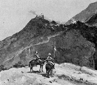 Вид на осаждённый афганцами аванпост в Сарагархи со стороны форта Локхарт.