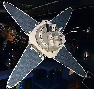 Макет аппарата серии «Прогноз»